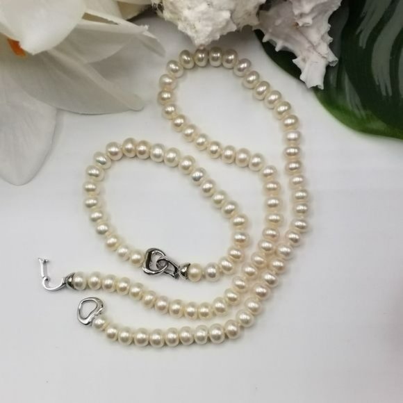 Cultured Freshwater Pearl Necklace And Bracelet Set With Heart Shaped 925S Clasp - Picture 2 of 7